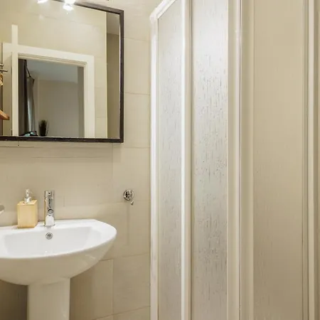 Don Fadrique Macarena Apartment